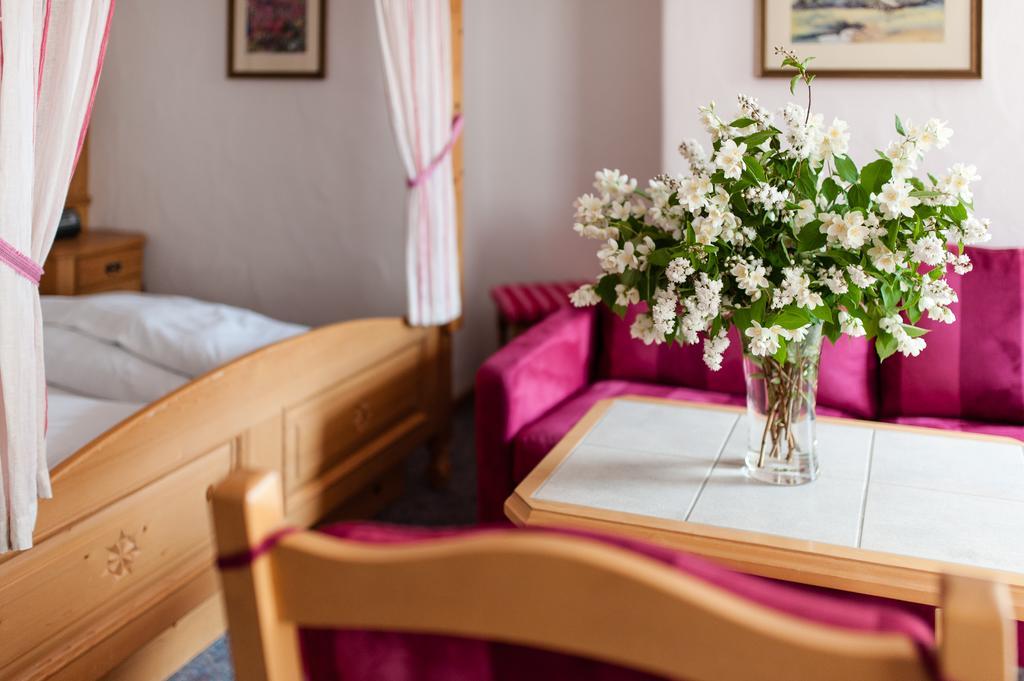 Parkhotel Living Bad Bayersoien Luaran gambar